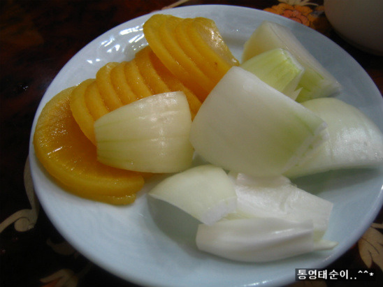 국일성 이미지