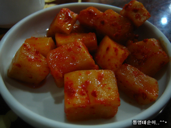 국일성 이미지